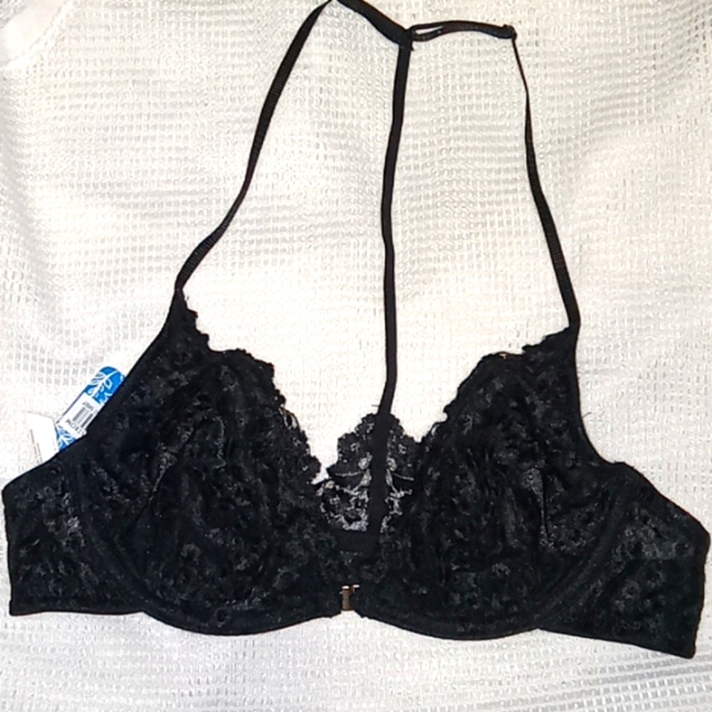 Sexy Racer back bra by Free People size 34b nwt